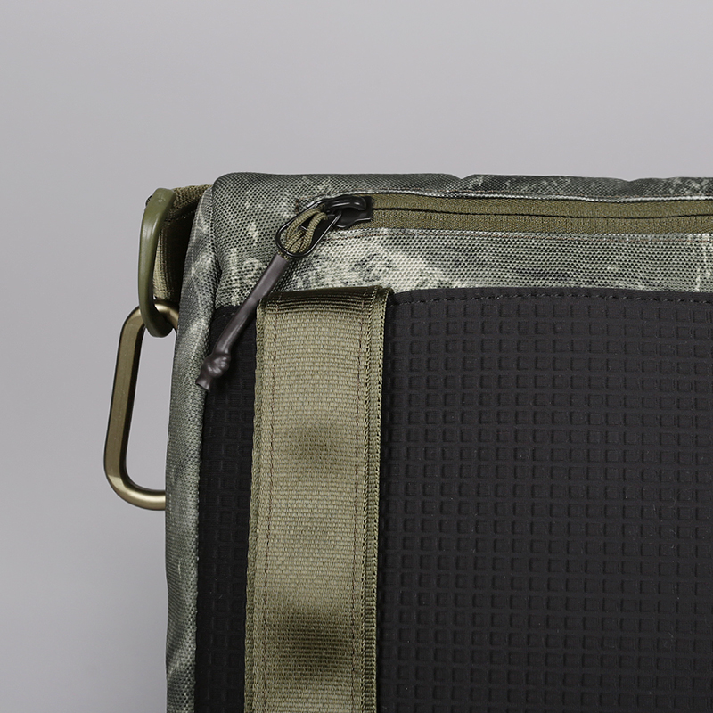  зеленый рюкзак Nike Profile Backpack 8L BA6379-395 - цена, описание, фото 5